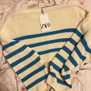 Zara Women's Cream and Blue Striped Sweater